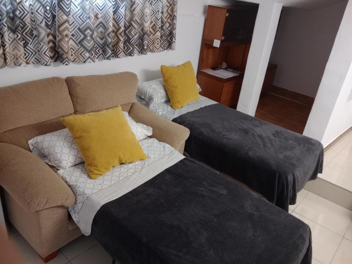 Loft Estudio Habitacion Independiente Hostel Icod De Los Vinos Ngoại thất bức ảnh