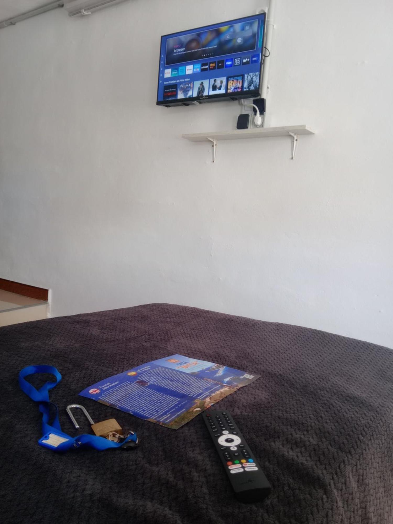 Loft Estudio Habitacion Independiente Hostel Icod De Los Vinos Ngoại thất bức ảnh